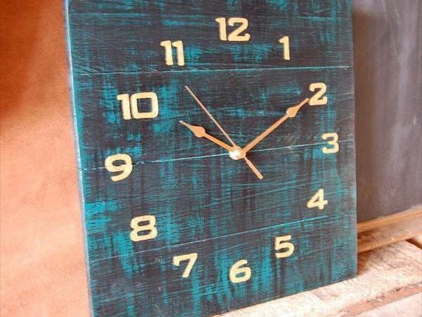 Make Pallet Wood Clock Diy Craft Projects