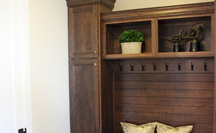 Rustic Entryway Mudroom Bench Ideas Wholiving